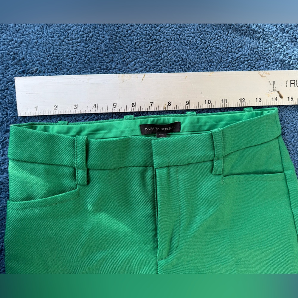 2P 💚 Banana Republic Lido 100% wool straight trousers PETITE - Kelly green